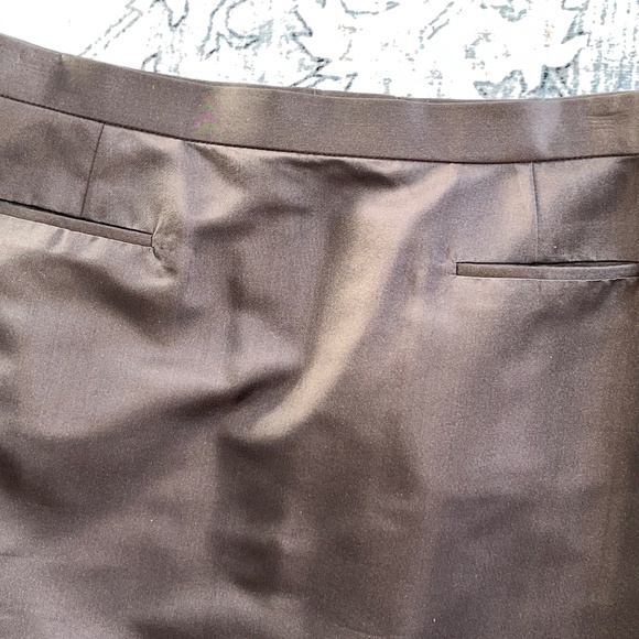EQ-IQ 100% silk pencil skirt (4/XS) EUC, with pockets, in chocolate. - Picture 7 of 12